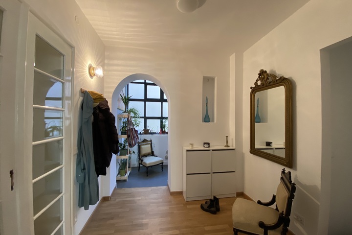 Quite, bright and cozy city central - 6