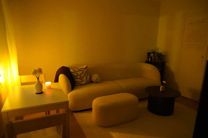 Minimalist White Haven for Peaceful Living - 14