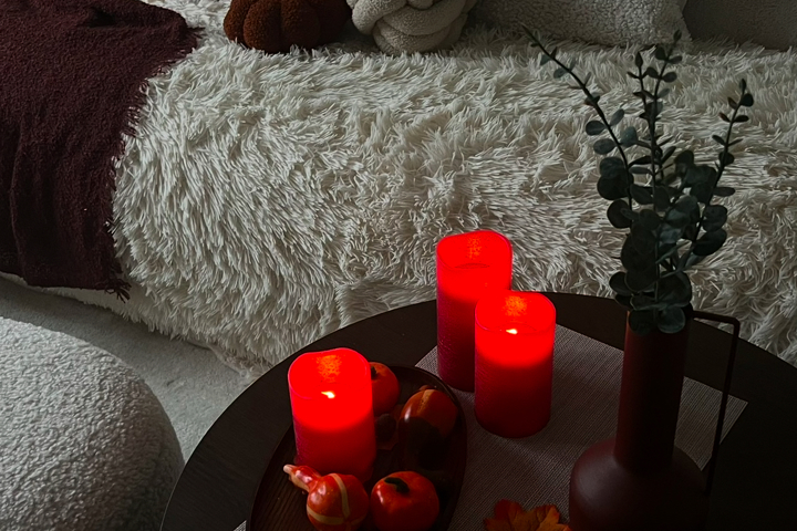 Minimalist White Haven for Peaceful Living - 19