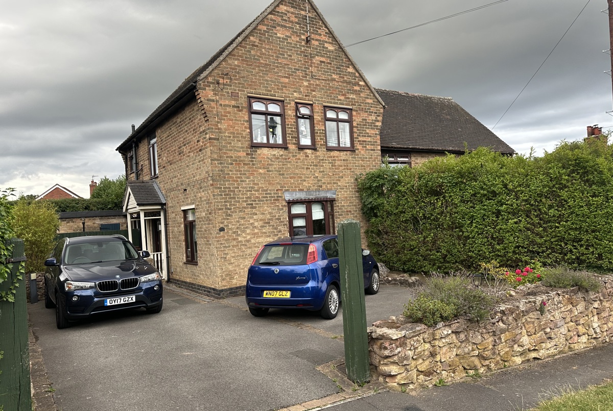 Cosy Semi in a quiet but vibrant village