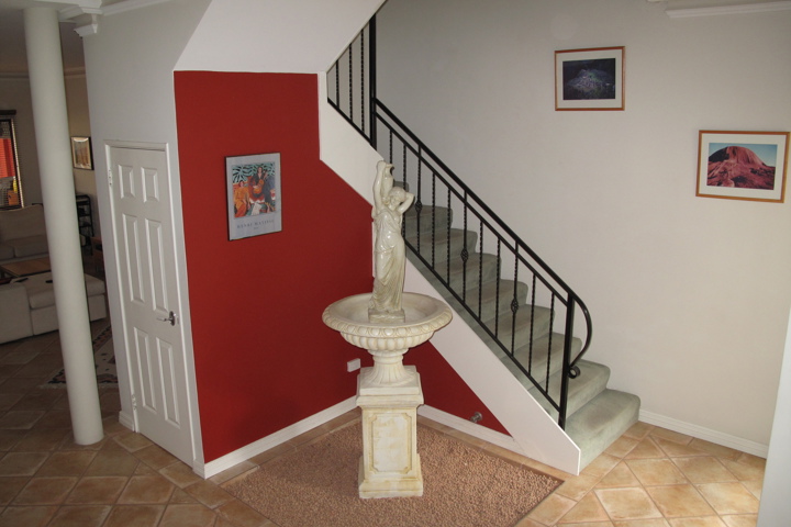 Smart 2 storey home in trendy city edge location - 4