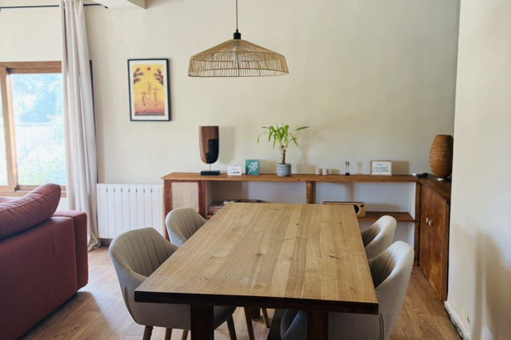 Unique house with botanical garden, pool and views - 8