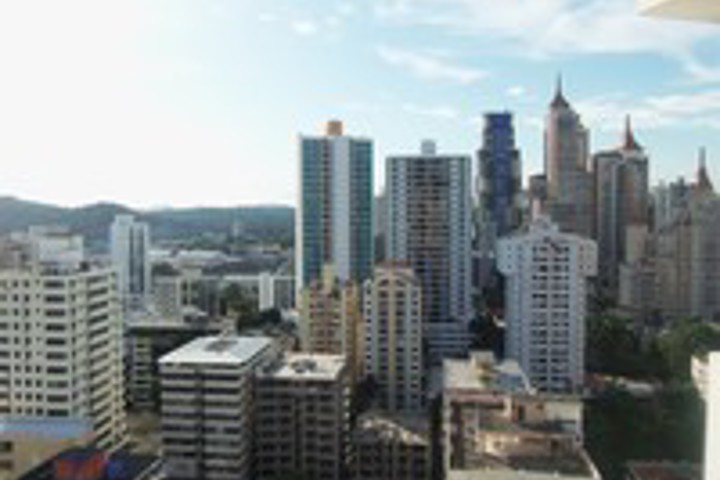 High Floor, Best Location in Panama City - 2