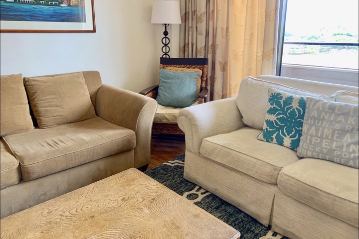 Huge Lanai, view of Diamond Head - 2 bedroom - 3