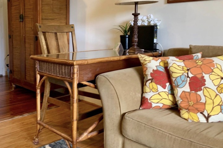 Huge Lanai, view of Diamond Head - 2 bedroom - 10