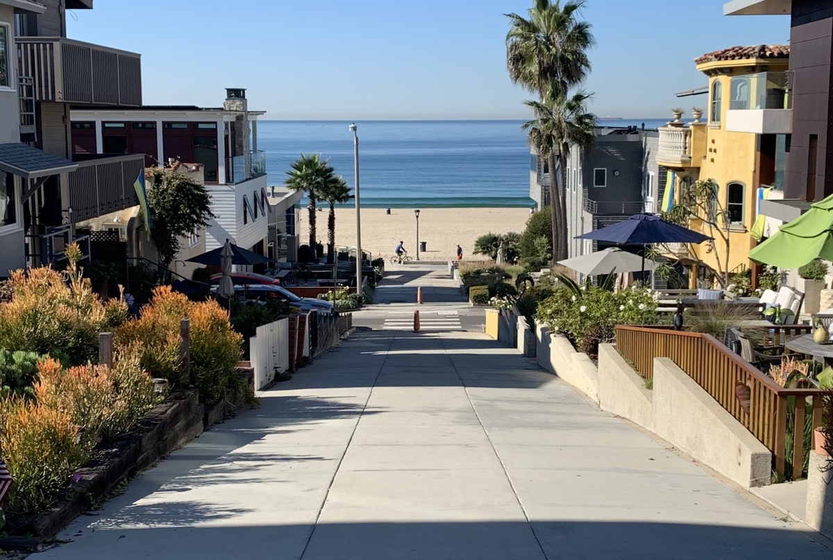 Sun, Surf and Boutique Living: Manhattan Beach, CA
