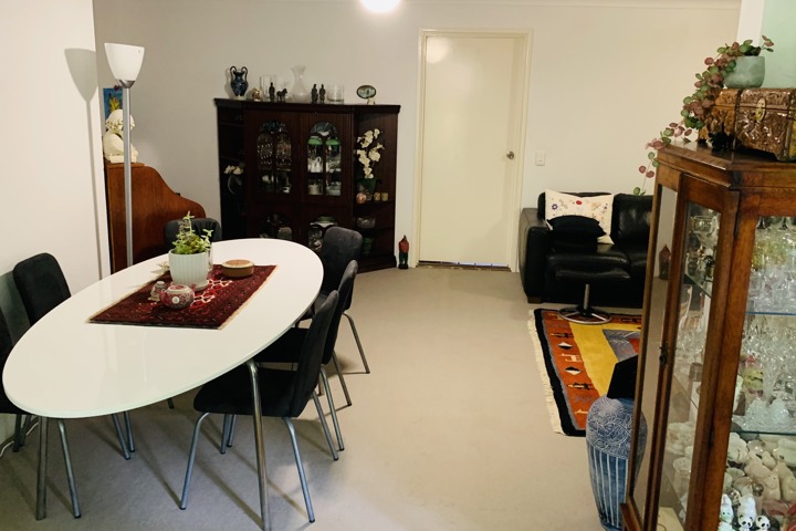 Courtyard 2BR Apartment - 9