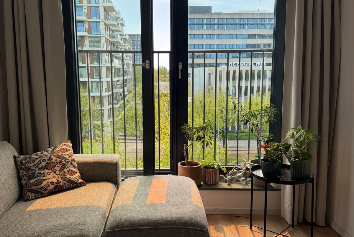 Cozy 1-bedroom in Amsterdam, near metro & tram