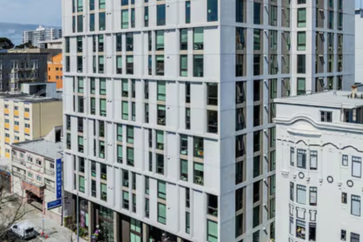 Cathedral Hill Modern - 12