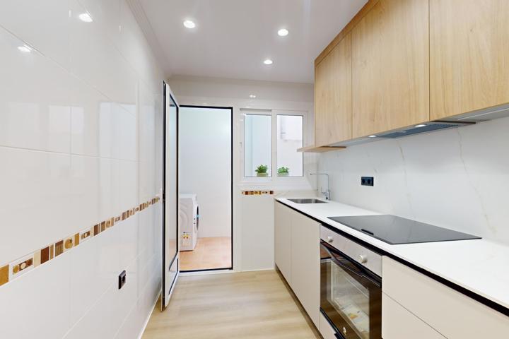 Modern apartment w pool/panoramic roof terrace - 4