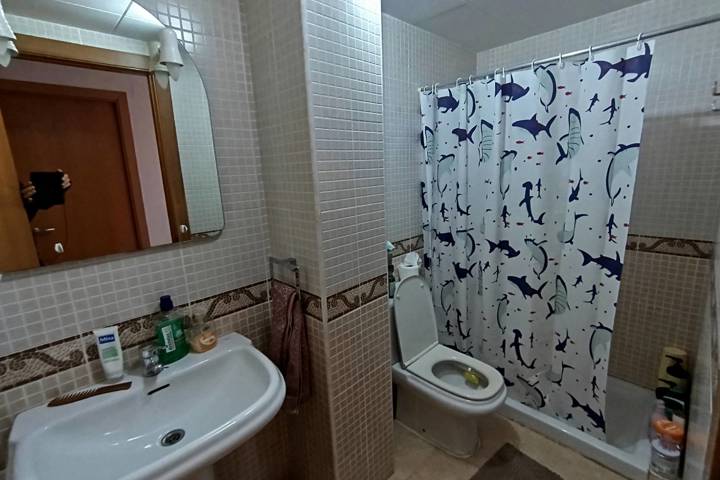 3BR flat with 2 Workspaces and FastWiFi near beach - 5