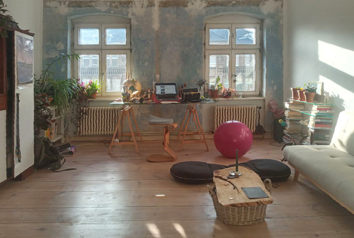 Sunny 2 rooms Apartment in Berlin Neukölln