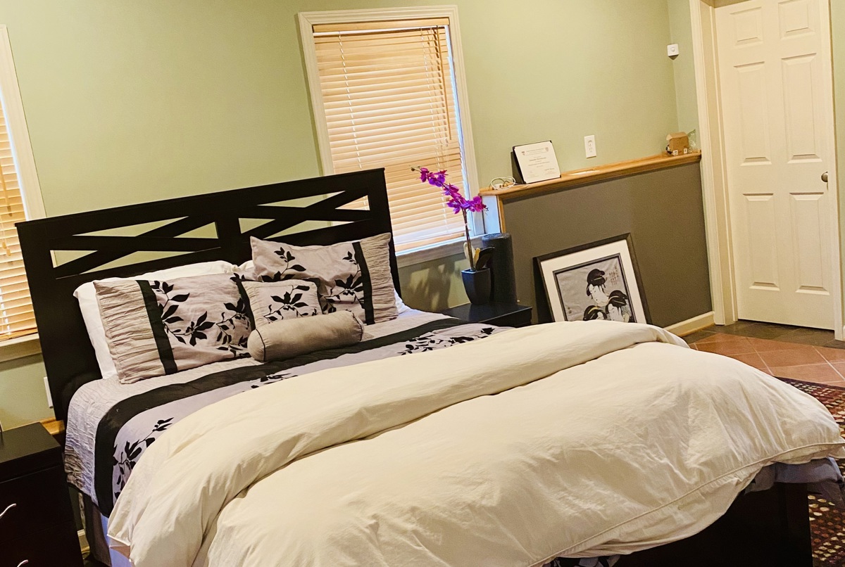 Private Studio in the Heart of Atlanta!