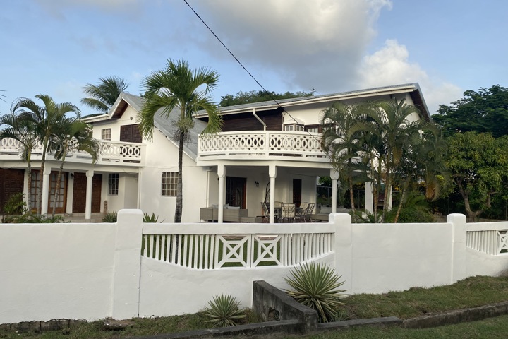 Detached private residence close to Rodney Bay - 1