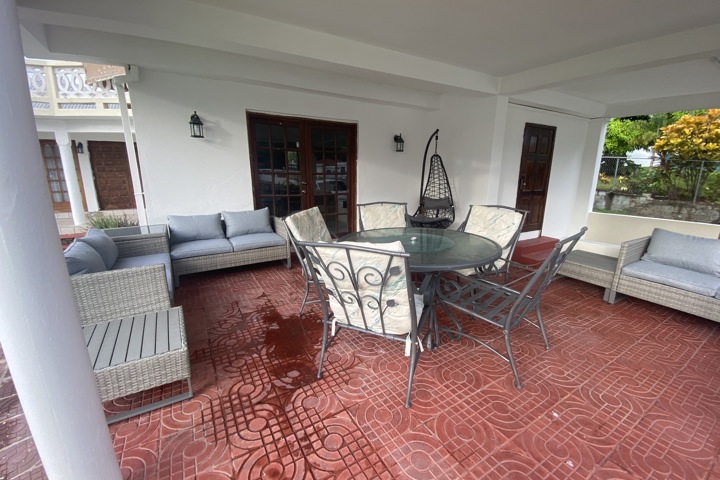 Detached private residence close to Rodney Bay - 2