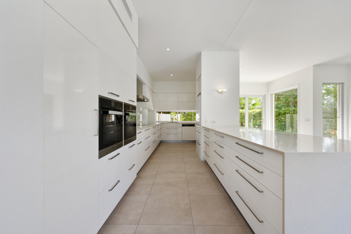 Noosa Golf Course Residence with 15m lap pool - 5