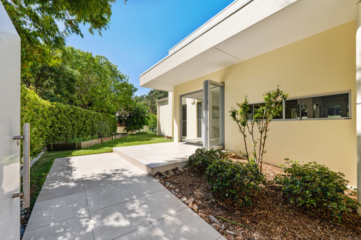 Noosa Golf Course Residence with 15m lap pool - 17