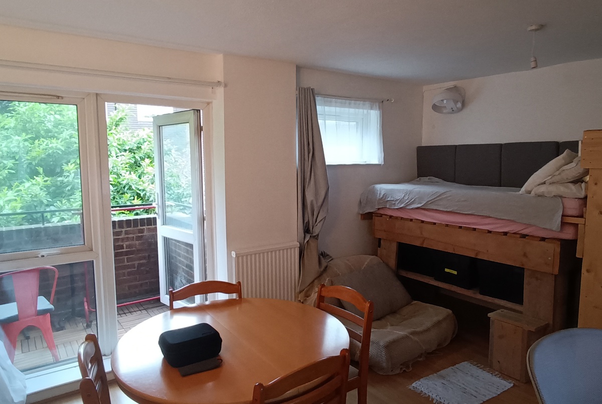 Small studio in Deptford