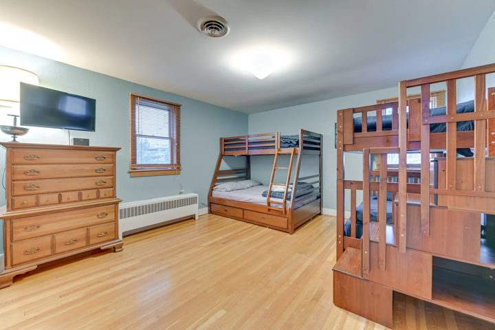 Slope View: Luxe Windham Retreat With Hot Tub - 4