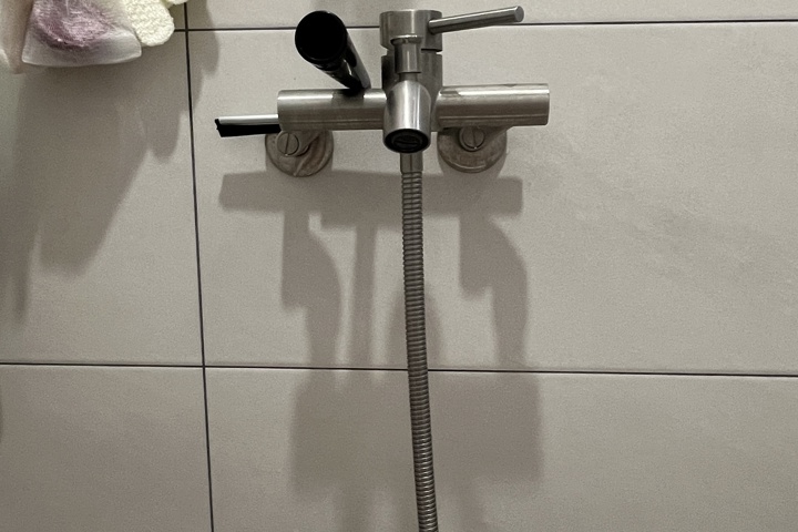 2 room house / clean - 4