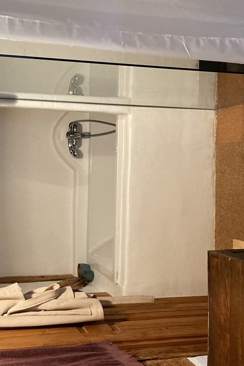 The Barefoot Haven III - 9