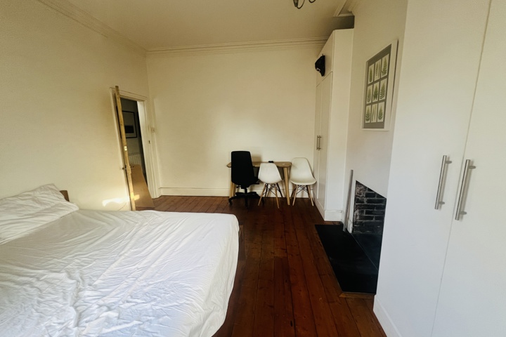 West London 2-Bed Flat, Easy Notting Hill Access - 2