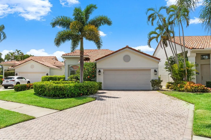 Beautiful 3 Bedroom pool Home - 10