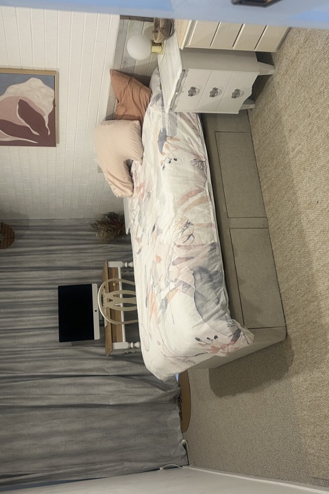 3 bedroom comfortable home close to everything - 12