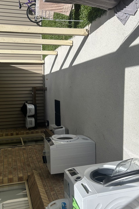 3 bedroom comfortable home close to everything - 20