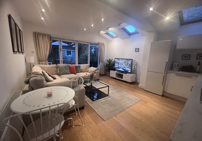 home swap in London, England