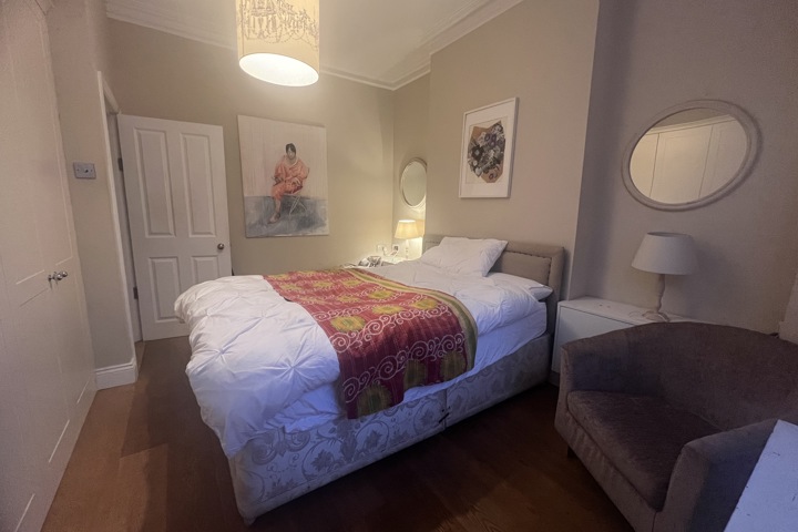 Charming 2 bedroom garden flat in West London - 7