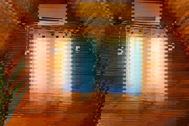 Cozy Wooden Balinese Joglo - 14