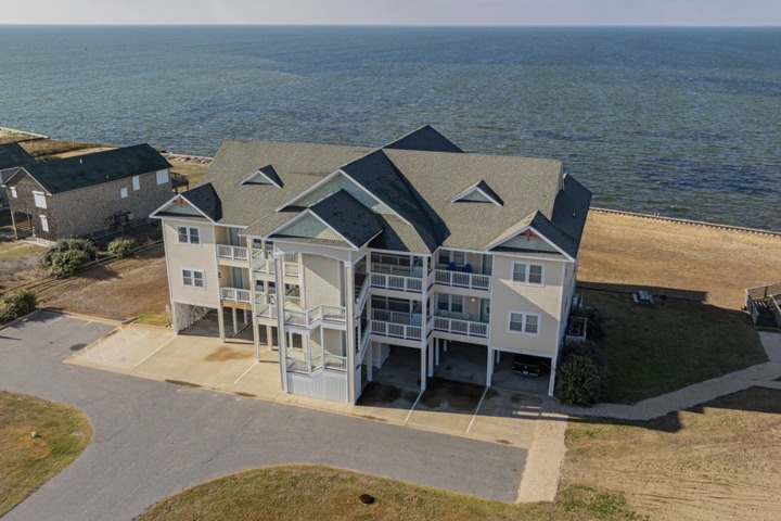 Kite Surfers’ dream Condo w/ Sunset Views - 15