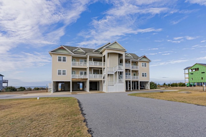 Kite Surfers’ dream Condo w/ Sunset Views - 16