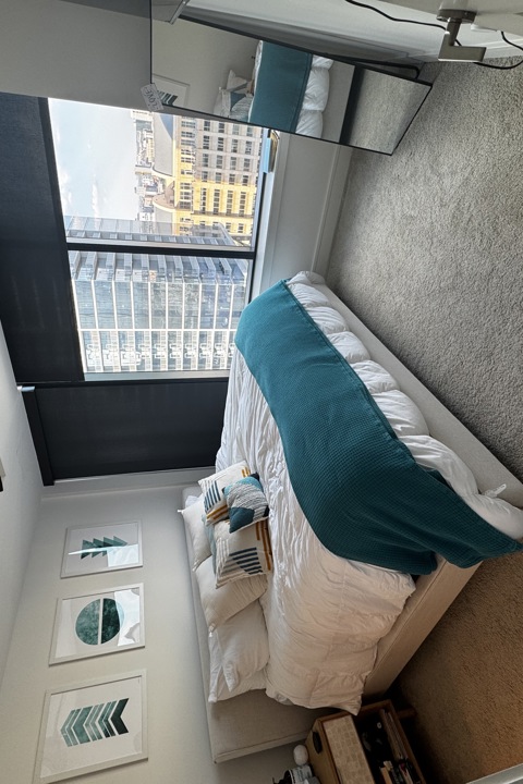 Peaceful Luxury Downtown Austin High Rise - 4