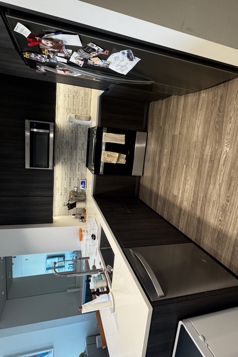 Peaceful Luxury Downtown Austin High Rise - 3