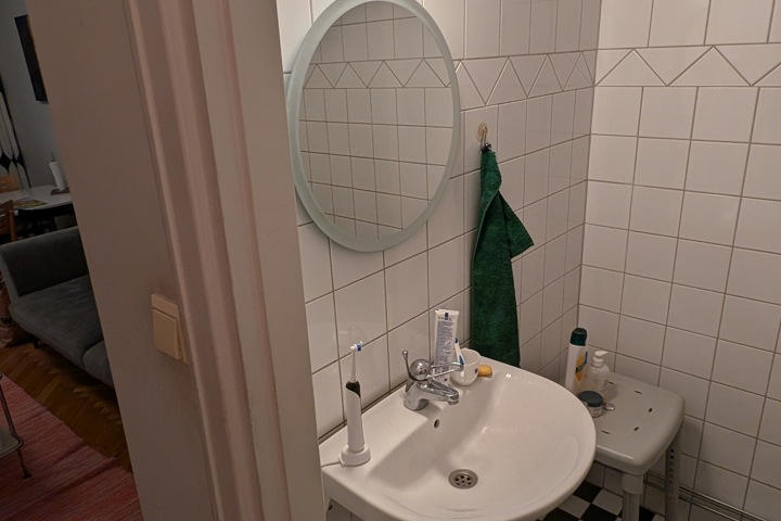 40 square meter with balcony central stockholm - 6