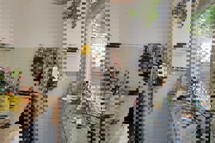 Cute little house, near the city center - 1