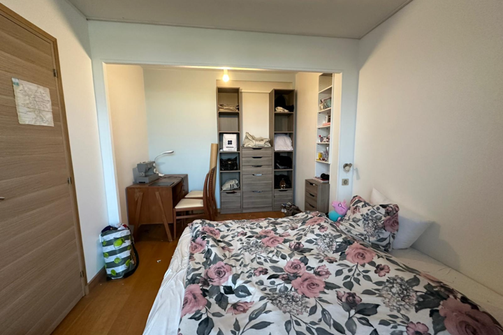 Incredible room is looking for owner for three mon - 2