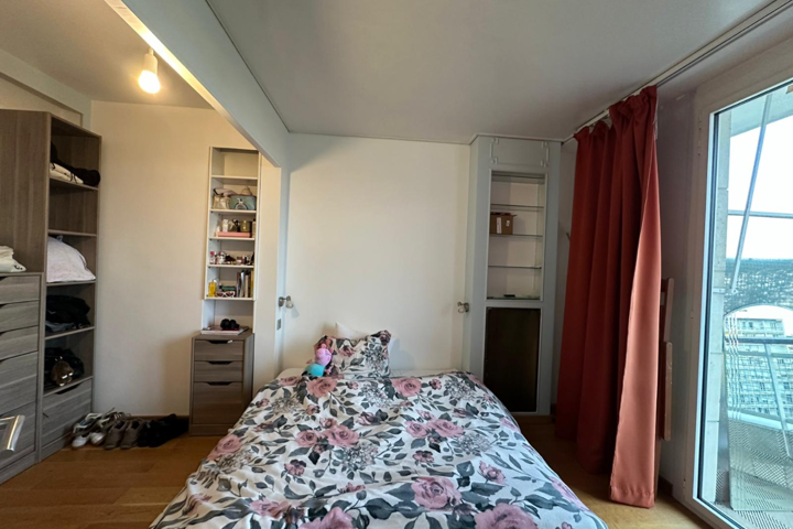 Incredible room is looking for owner for three mon - 3