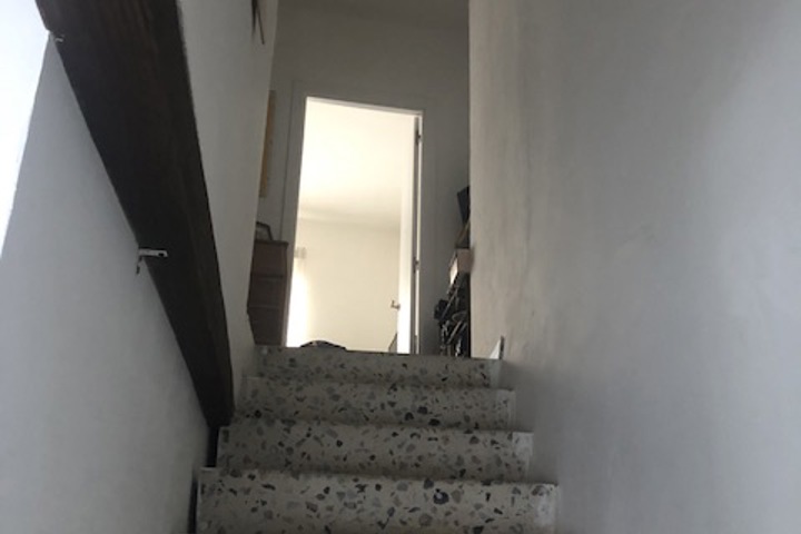 B’s little home - 13