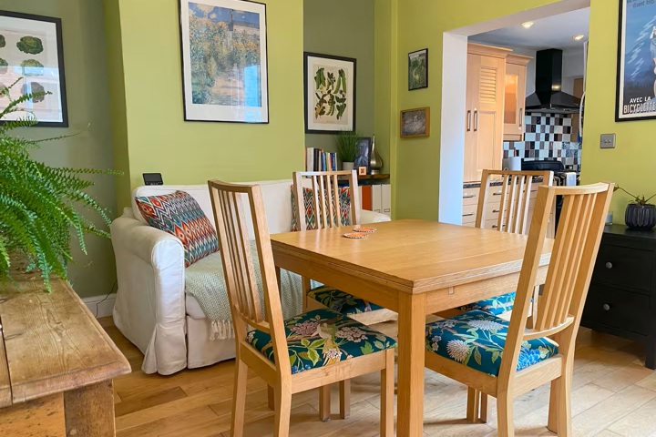 Beautiful Victorian period 3 bed property - 4