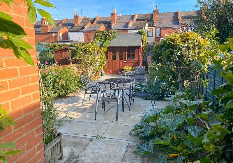 home swap in Reading, England