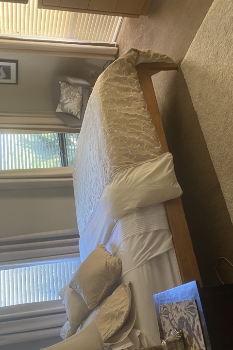 Beautiful home in the suburbs - 3