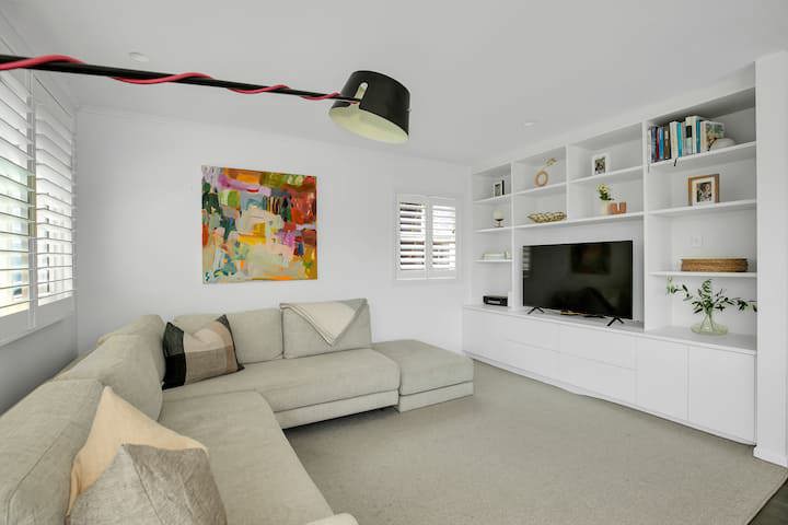 Auckland Oasis - 4