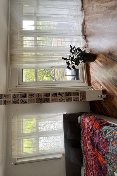 Spacious, Bright & Furnished with Garden - 2