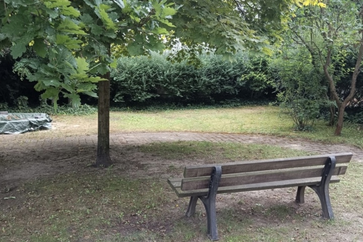 Spacious, Bright & Furnished with Garden - 5