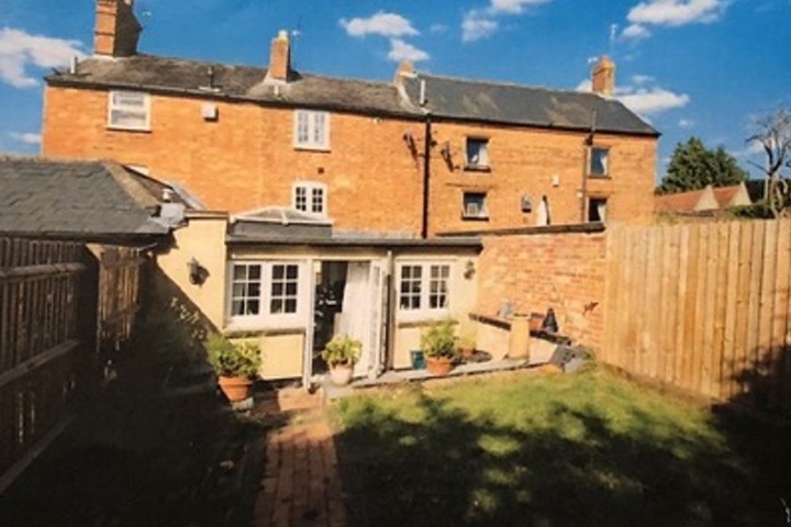 Victorian terraced - 17