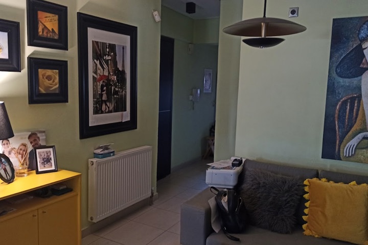 Nest in Athens - 1