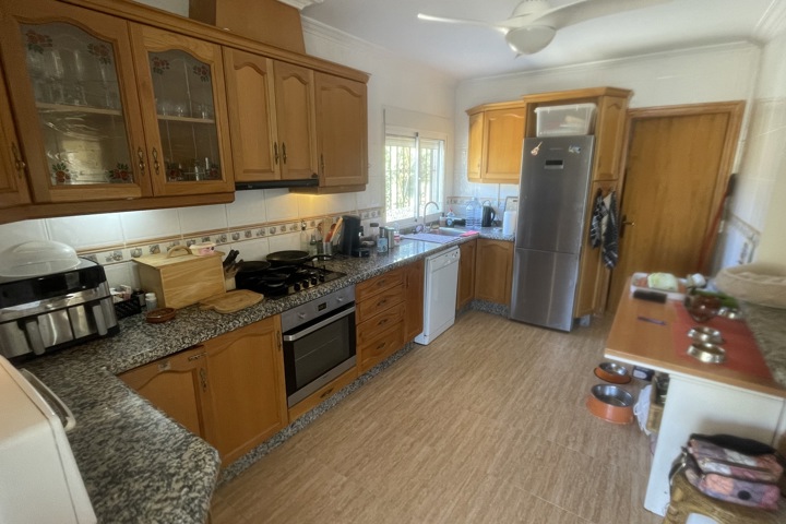 Free standing bungalow w/private pool - 4